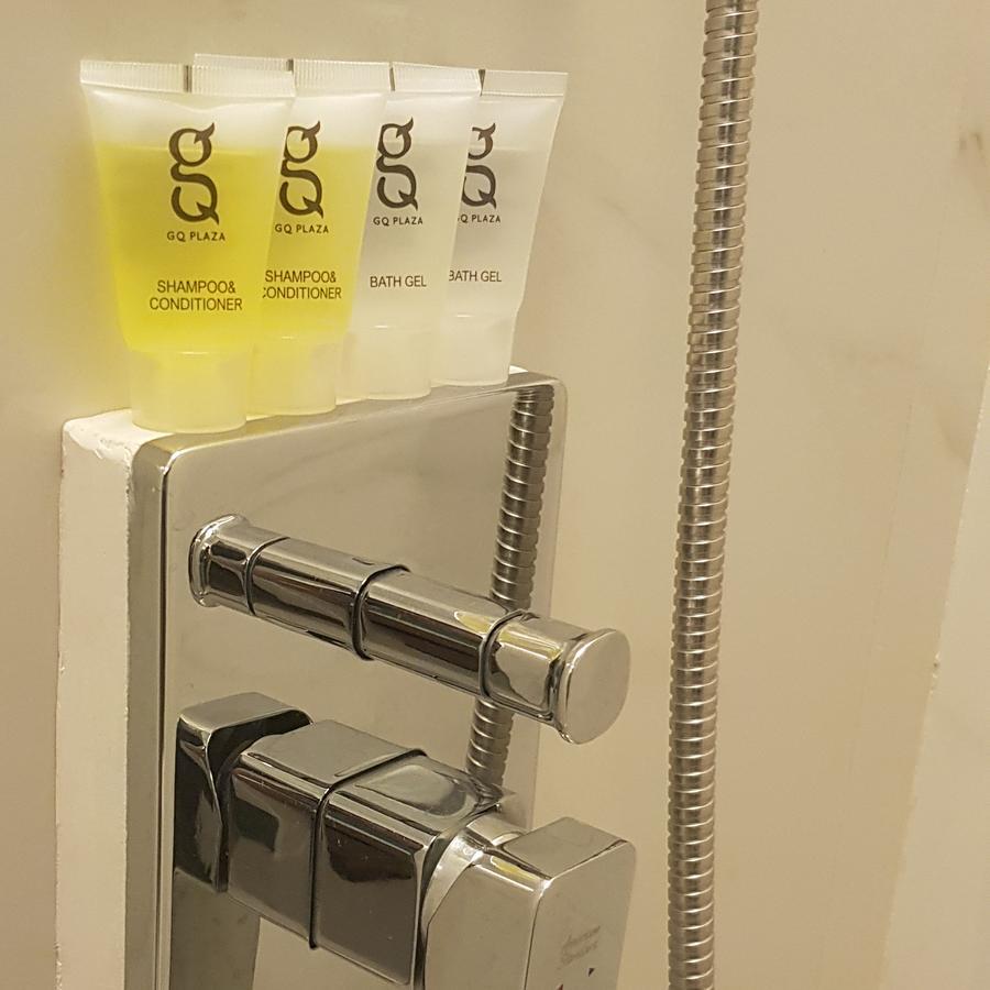 Gq Plaza Hotel Калибо Екстериор снимка